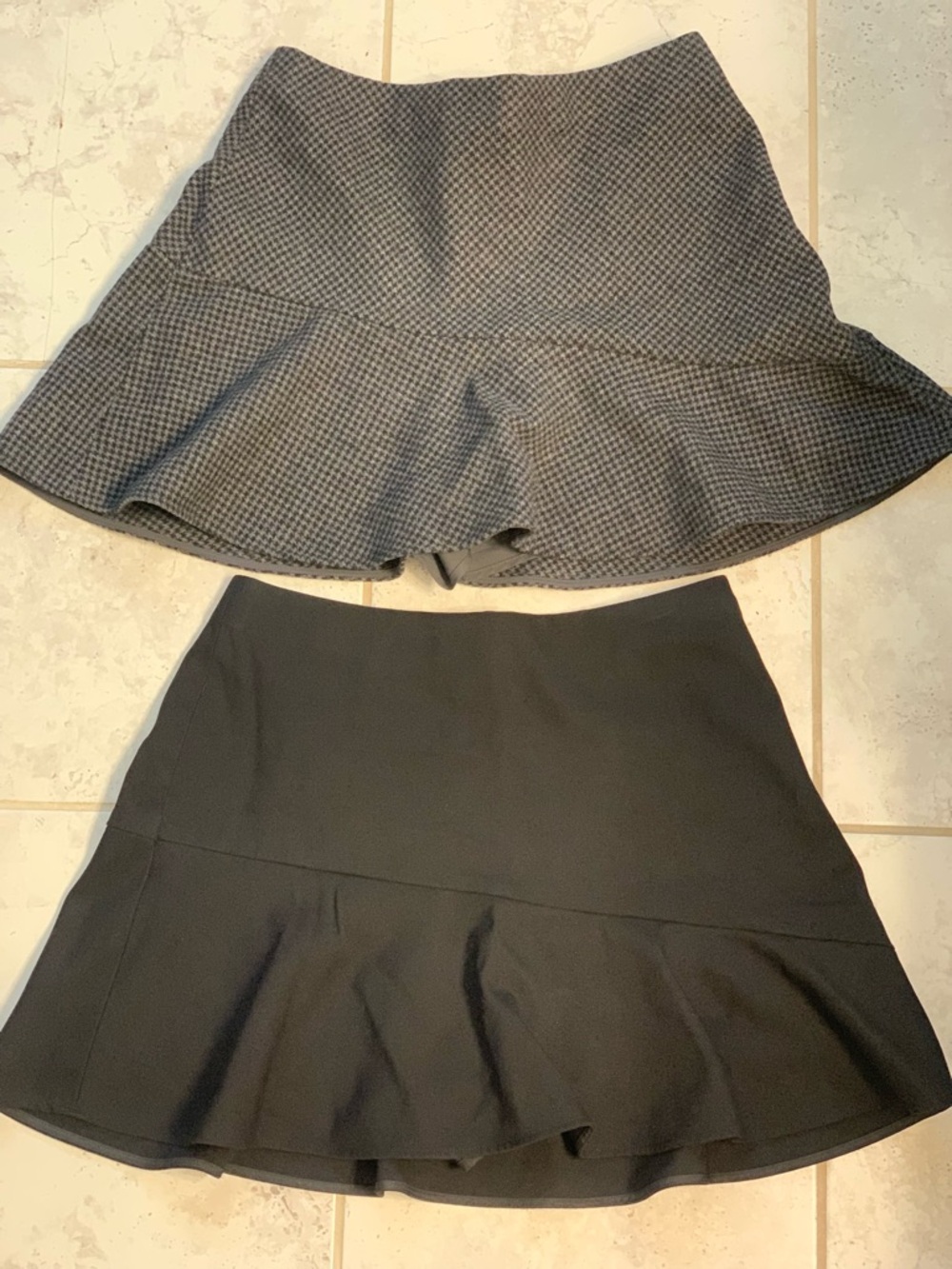 Uniqlo Flared Skorts - Set of 2 | Sz L